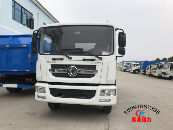 國(guó)五東風(fēng)多利卡D9壓縮式對(duì)接垃圾車（12方）