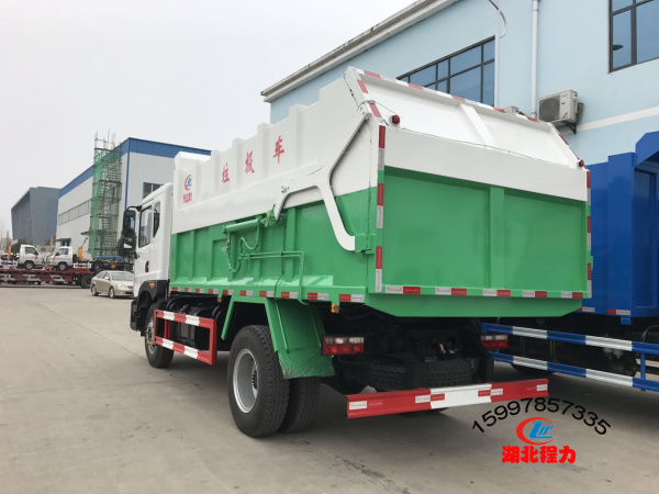 國(guó)五東風(fēng)多利卡D9壓縮式對(duì)接垃圾車（12方）