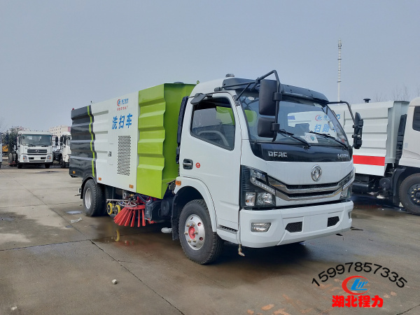 國(guó)六排放東風(fēng)大多利卡洗掃車9方