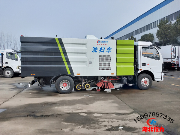 國(guó)六排放東風(fēng)大多利卡洗掃車9方
