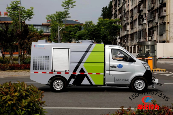 國六東風(fēng)小康路面清洗車3方